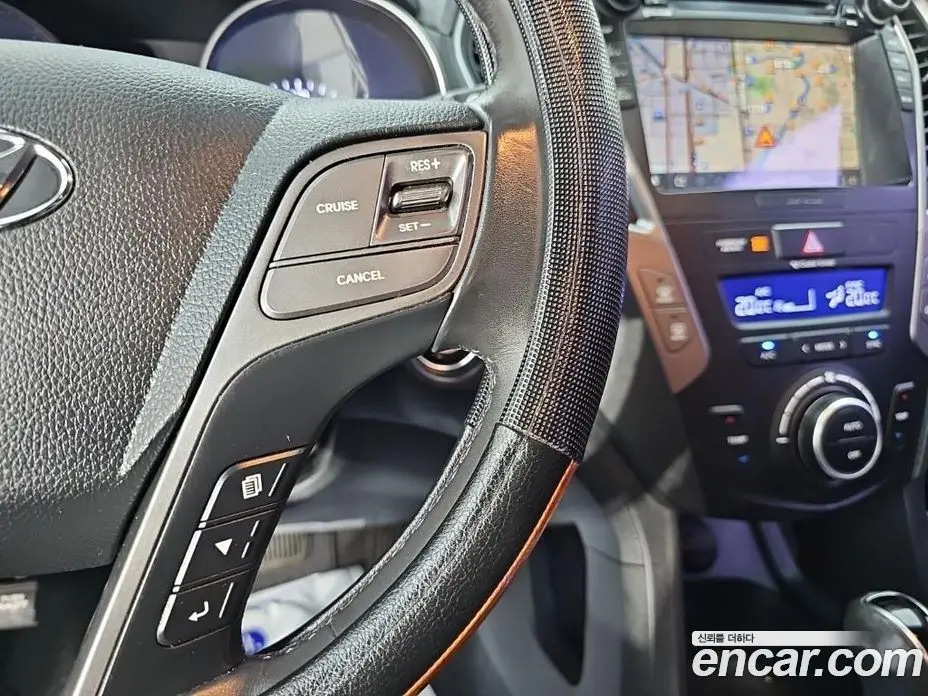 Hyundai Santa Fe 2016 2.0 АКПП, фото 16