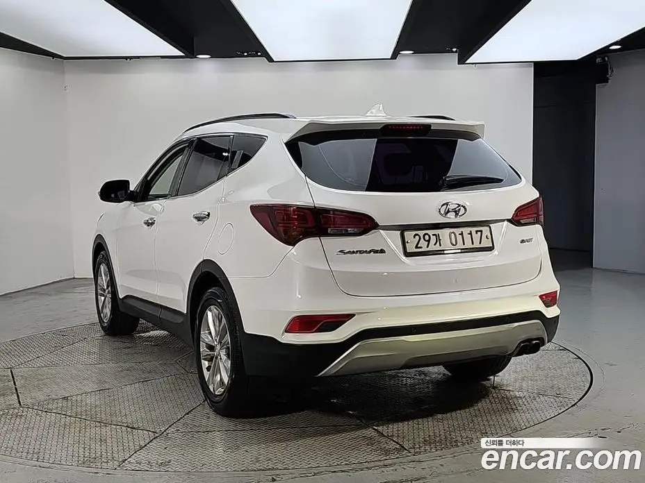 Hyundai Santa Fe 2016 2.0 АКПП, фото 3