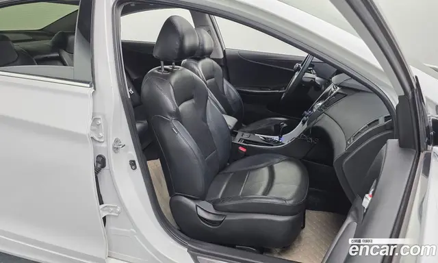 Hyundai Sonata 2010 2.0 АКПП, миниатюра 12