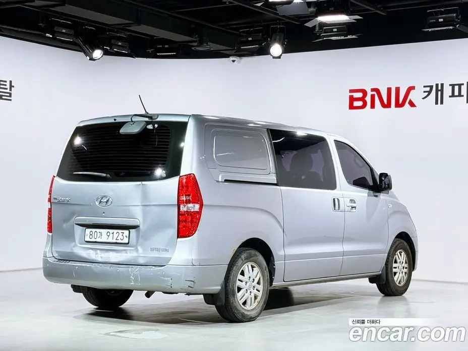 Hyundai Starex 2016 2.5 МКПП, фото 2 Hyundai Starex 2016 2.5 МКПП, фото 2