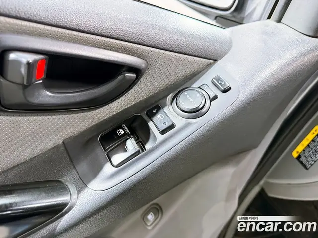 Hyundai Starex 2016 2.5 МКПП, миниатюра 9 Hyundai Starex 2016 2.5 МКПП, миниатюра 9