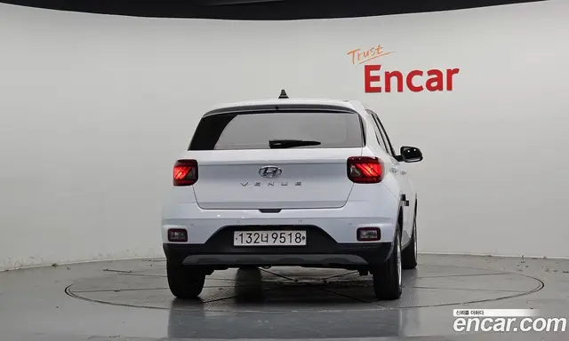 Hyundai Venue 2021 1.6 АКПП, миниатюра 4 Hyundai Venue 2021 1.6 АКПП, миниатюра 4