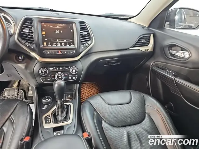 Jeep Cherokee 2015 2.0 АКПП, миниатюра 11