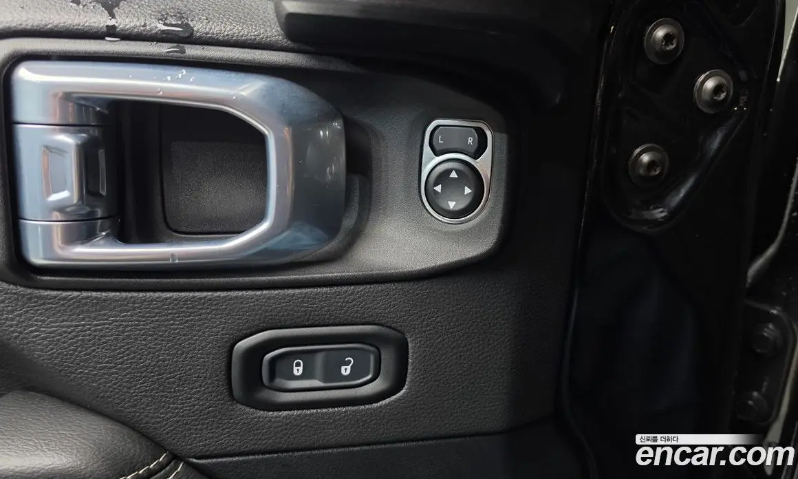 Jeep Wrangler 2021 2.0 АКПП, фото 17