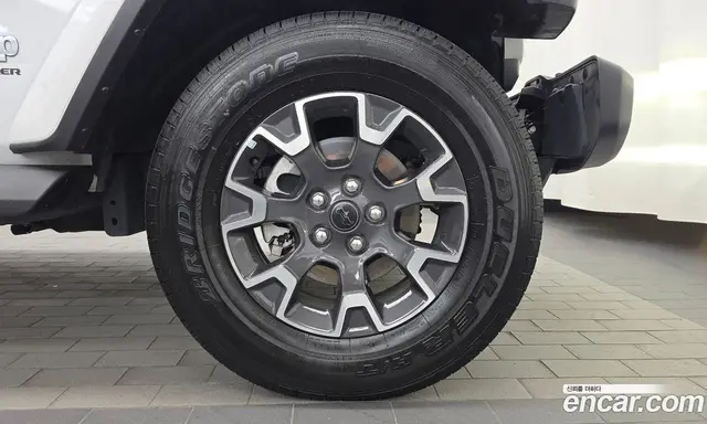 Jeep Wrangler 2024 2.0 АКПП, миниатюра 7 Jeep Wrangler 2024 2.0 АКПП, миниатюра 7