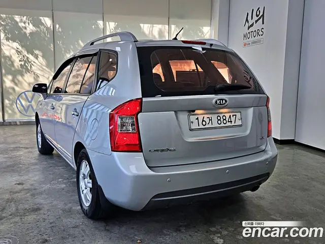 Kia Carens 2011 2.0 АКПП, миниатюра 2