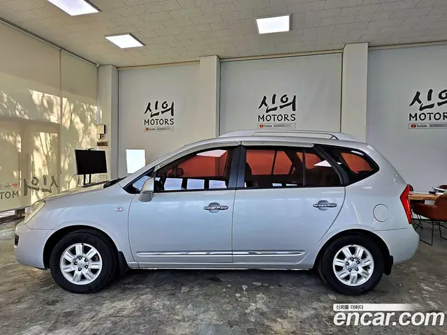Kia Carens 2011 2.0 АКПП, миниатюра 5