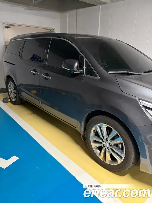 Kia Carnival 2015 2.2 АКПП, миниатюра 2