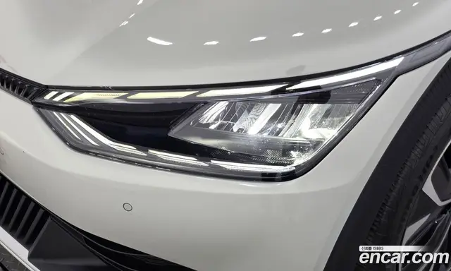 Kia EV6 2022 0.1 АКПП, миниатюра 8 Kia EV6 2022 0.1 АКПП, миниатюра 8