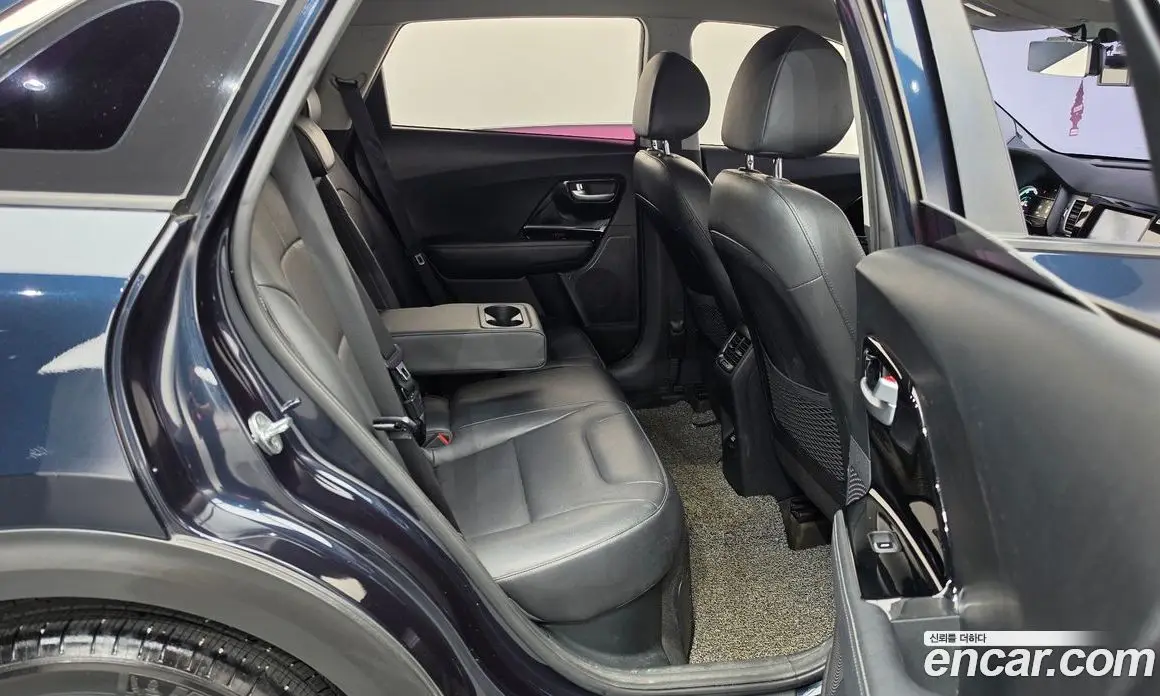 Kia Niro 2016 1.6 АКПП, фото 17 Kia Niro 2016 1.6 АКПП, фото 17