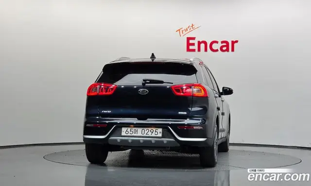 Kia Niro 2016 1.6 АКПП, миниатюра 4 Kia Niro 2016 1.6 АКПП, миниатюра 4
