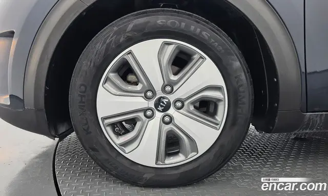 Kia Niro 2016 1.6 АКПП, миниатюра 5 Kia Niro 2016 1.6 АКПП, миниатюра 5