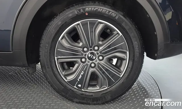 Kia Niro 2016 1.6 АКПП, миниатюра 7 Kia Niro 2016 1.6 АКПП, миниатюра 7