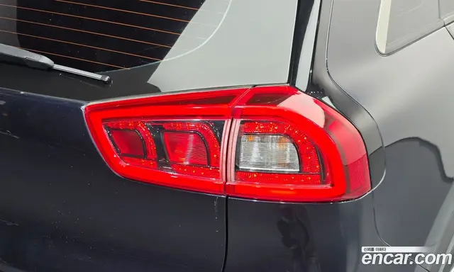 Kia Niro 2016 1.6 АКПП, миниатюра 9 Kia Niro 2016 1.6 АКПП, миниатюра 9