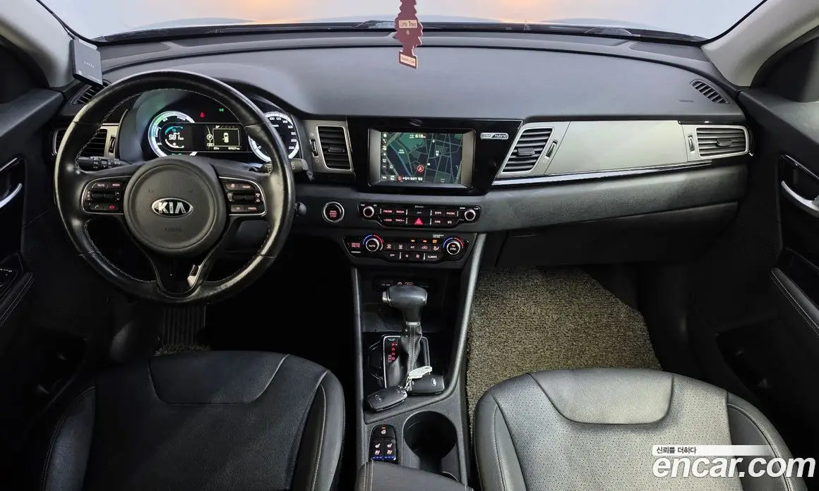Kia Niro 2016 1.6 АКПП, фото 10 Kia Niro 2016 1.6 АКПП, фото 10