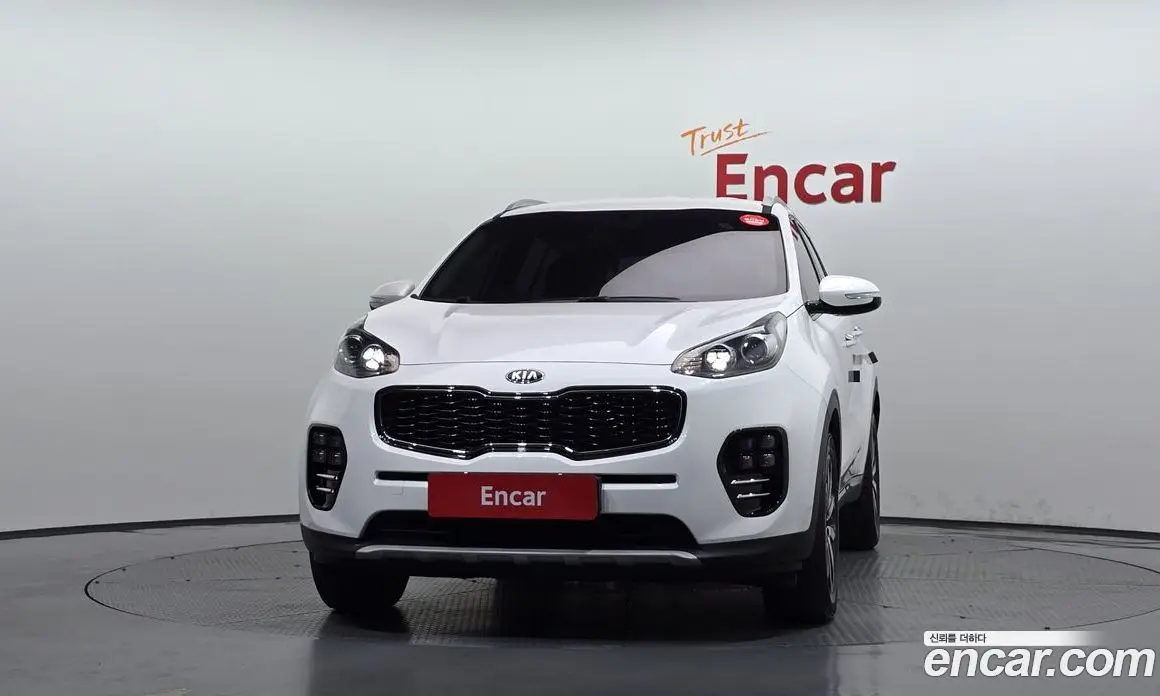 Kia Sportage 2018 1.7 АКПП, фото 3