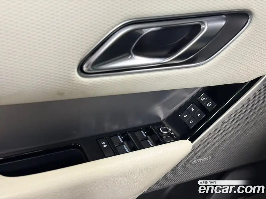 Land Rover Range Rover Velar 2018 3.0 АКПП, фото 13