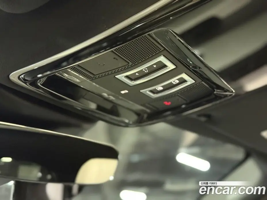 Land Rover Range Rover Velar 2018 3.0 АКПП, фото 19