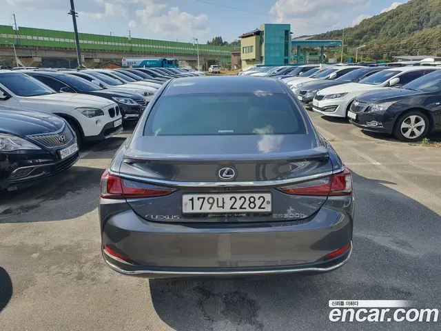 Lexus ES 2021 2.5 АКПП, миниатюра 4