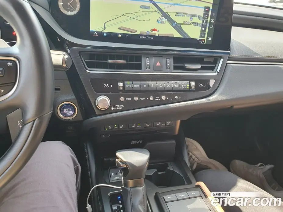 Lexus ES 2021 2.5 АКПП, фото 10