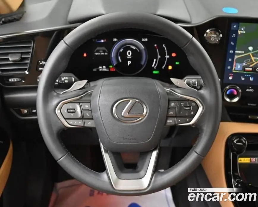 Lexus NX 2024 2.5 АКПП, фото 15