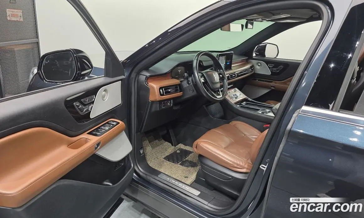 Lincoln Aviator 2022 3.0 АКПП, фото 13