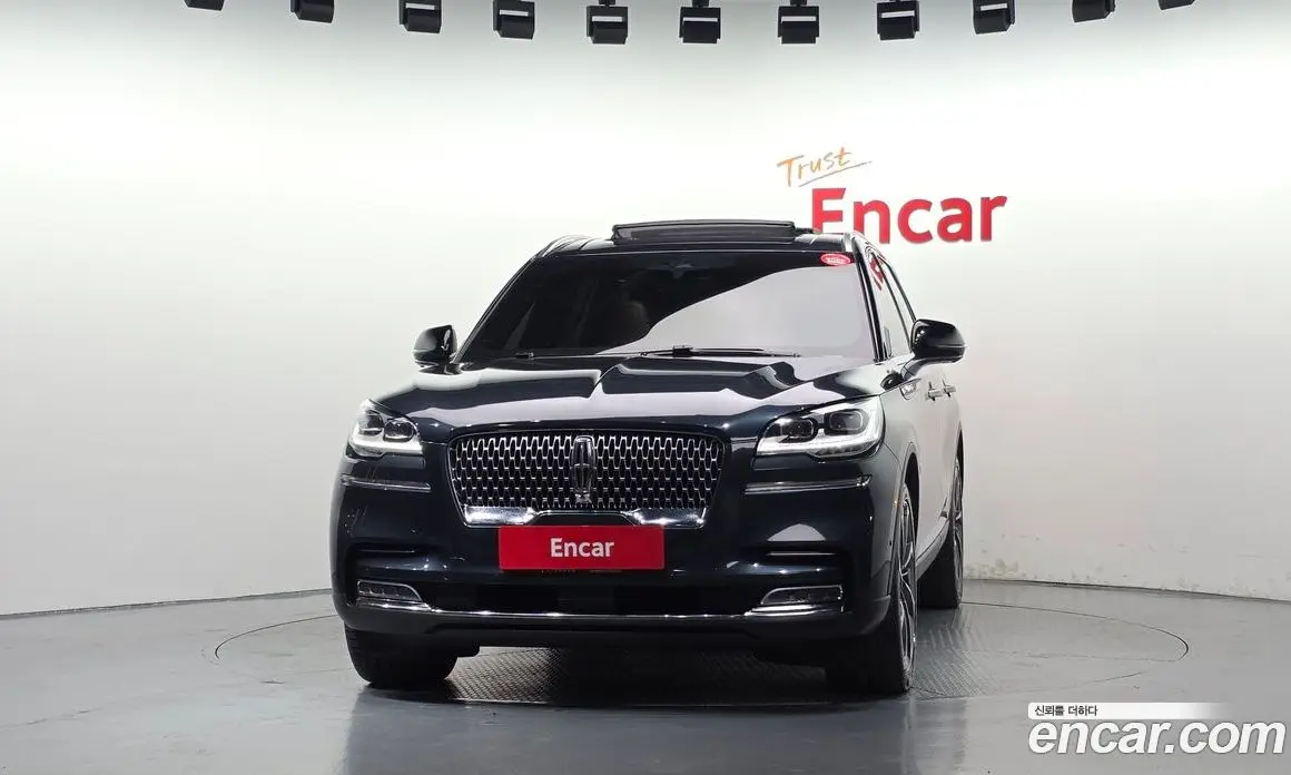Lincoln Aviator 2022 3.0 АКПП, фото 3