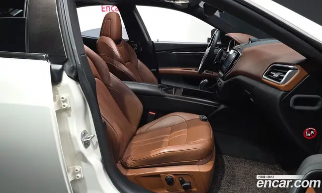 Maserati Ghibli 2017 3.0 АКПП, миниатюра 12