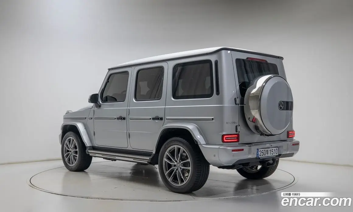 Mercedes-Benz G-Class 2024 3.0 АКПП, фото 3