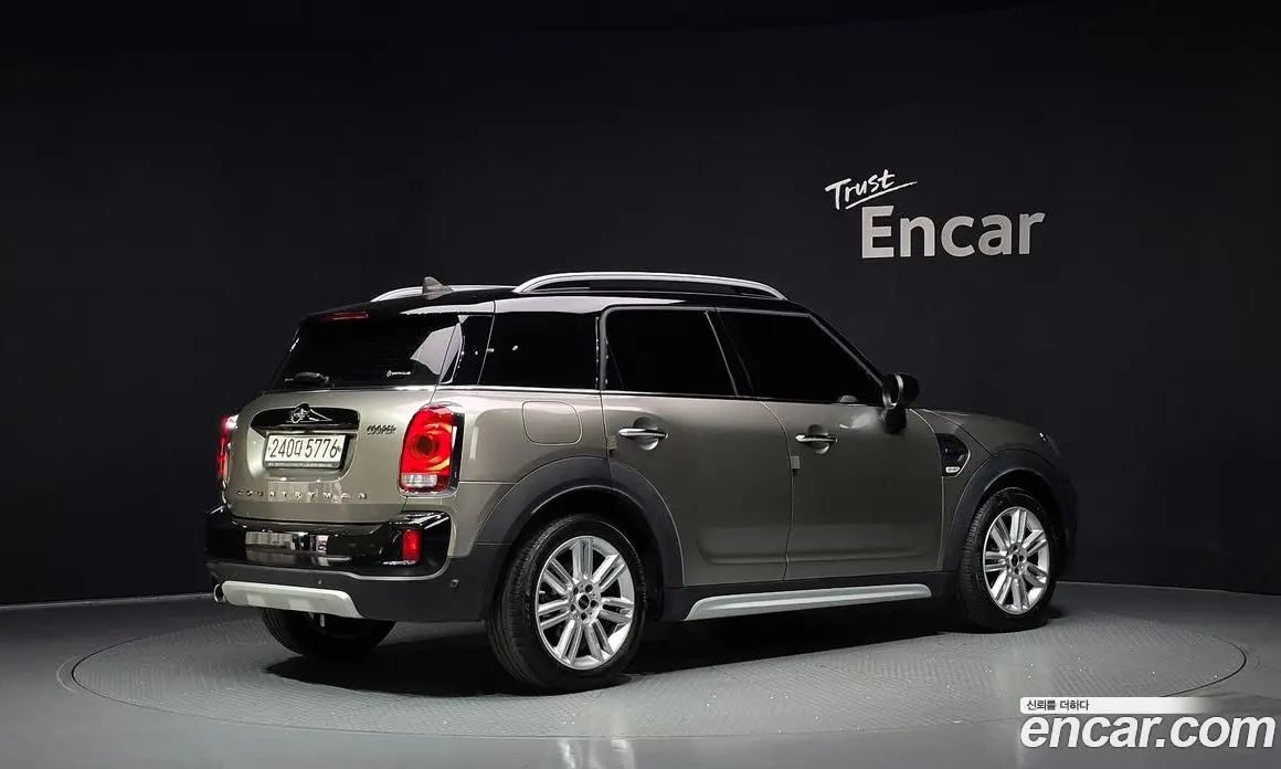 Mini Countryman 2020 1.5 АКПП, фото 1 Mini Countryman 2020 1.5 АКПП, фото 1