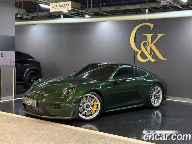 Porsche 911, 2025, 3 700 км