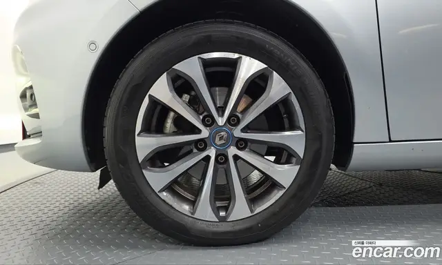 Renault (Samsung) Zoe 2021 0.2 АКПП, миниатюра 5