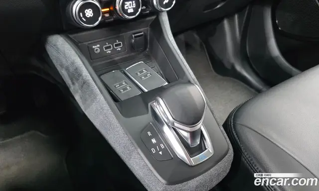 Renault (Samsung) Zoe 2021 0.2 АКПП, миниатюра 9