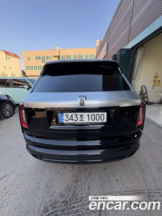Rolls-Royce Cullinan 2023 6.7 АКПП, миниатюра 3