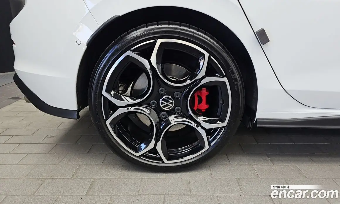 Volkswagen Golf 2025 2.0 АКПП, фото 7