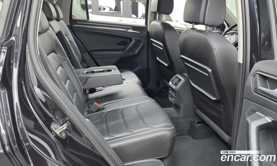 Volkswagen Tiguan 2020 2.0 АКПП, фото 16