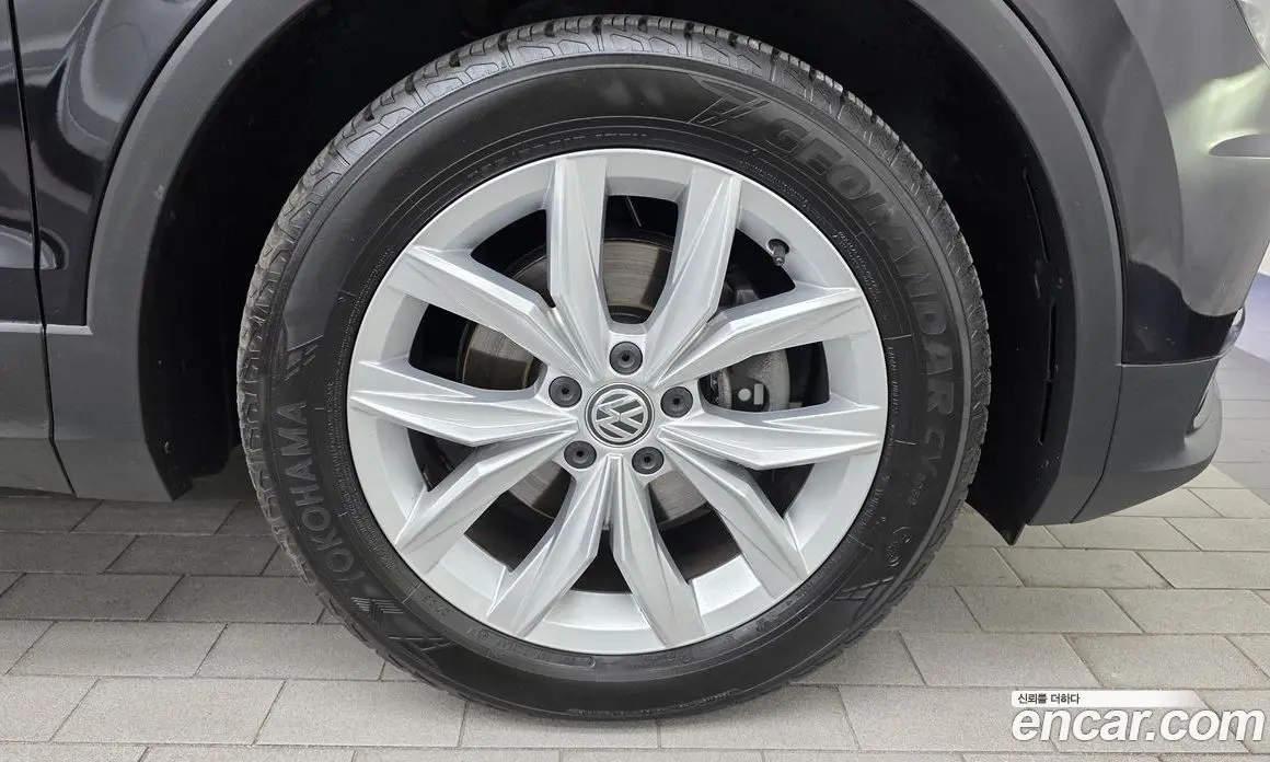 Volkswagen Tiguan 2020 2.0 АКПП, фото 6