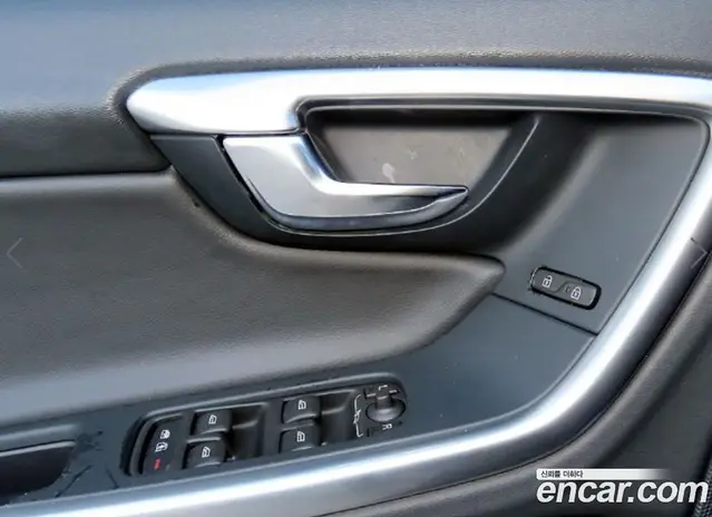 Volvo S60 2017 2.0 АКПП, миниатюра 11 Volvo S60 2017 2.0 АКПП, миниатюра 11