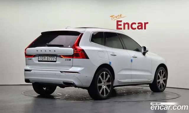 Volvo XC60 2019 2.0 АКПП, миниатюра 2