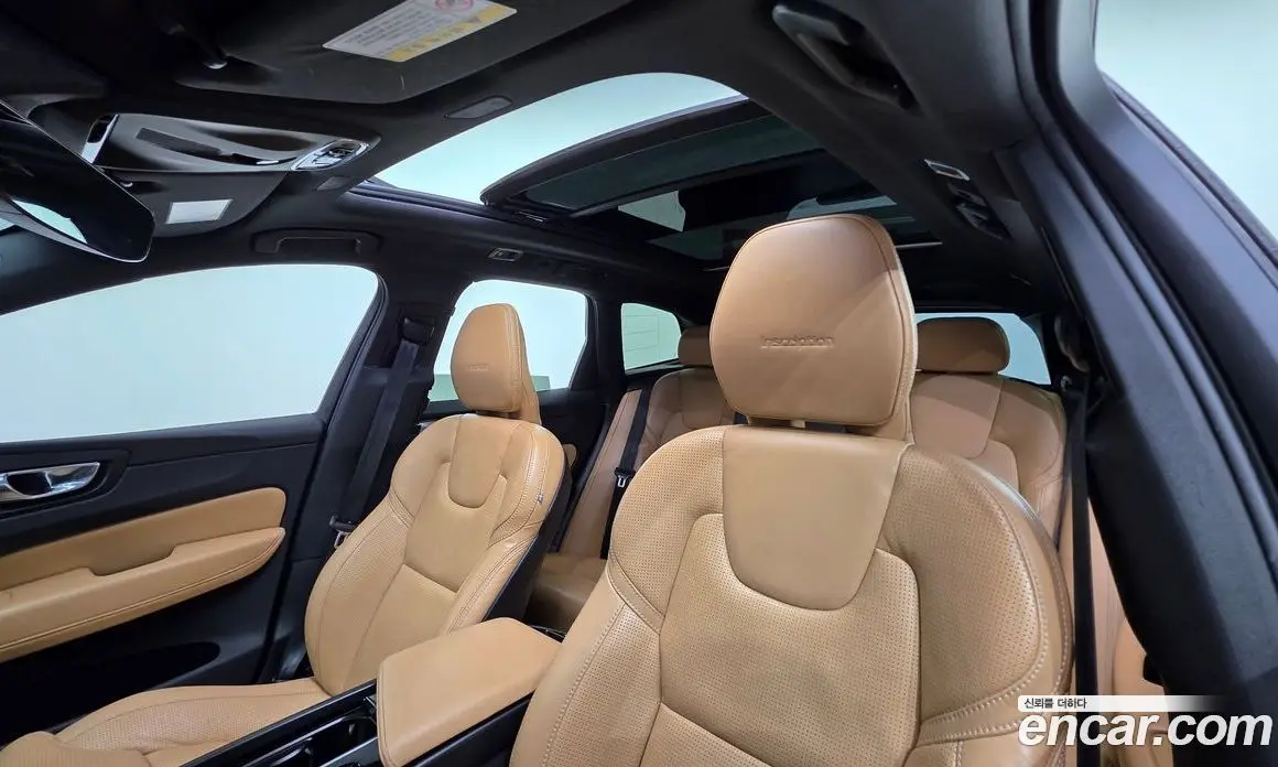 Volvo XC60 2019 2.0 АКПП, фото 18