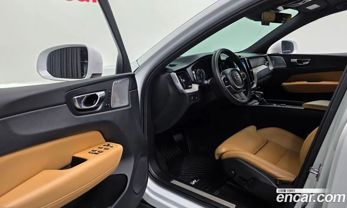 Volvo XC60 2019 2.0 АКПП, фото 19