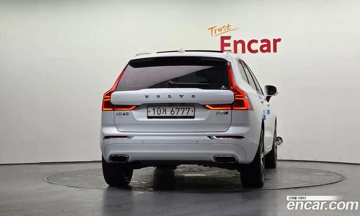 Volvo XC60 2019 2.0 АКПП, фото 4