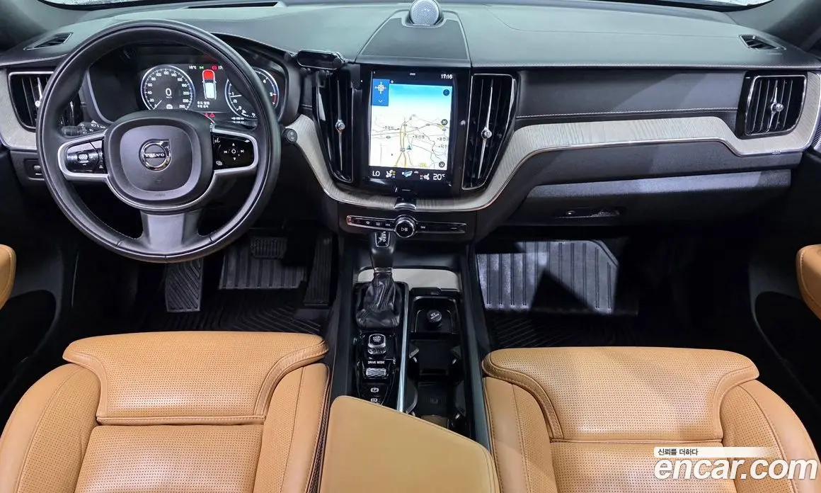Volvo XC60 2019 2.0 АКПП, фото 10