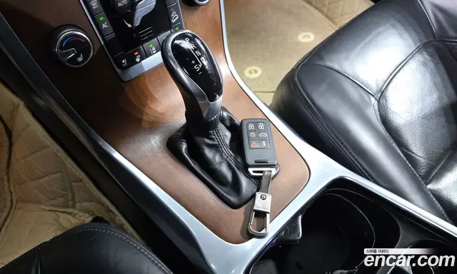 Volvo XC70 2014 2.4 АКПП, миниатюра 9 Volvo XC70 2014 2.4 АКПП, миниатюра 9