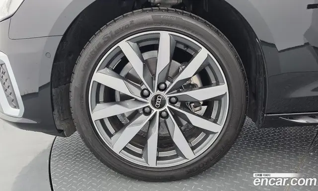 Audi A4 2023 2.0 АКПП, миниатюра 5 Audi A4 2023 2.0 АКПП, миниатюра 5