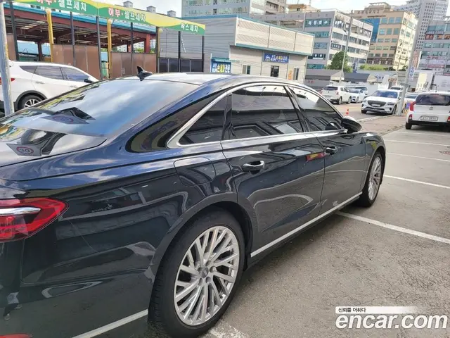 Audi A8 2019 3.0 АКПП, миниатюра 3