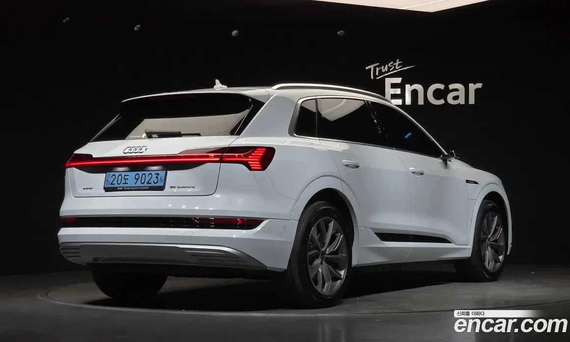 Audi e-tron 2021 0.2 АКПП, фото 2 Audi e-tron 2021 0.2 АКПП, фото 2