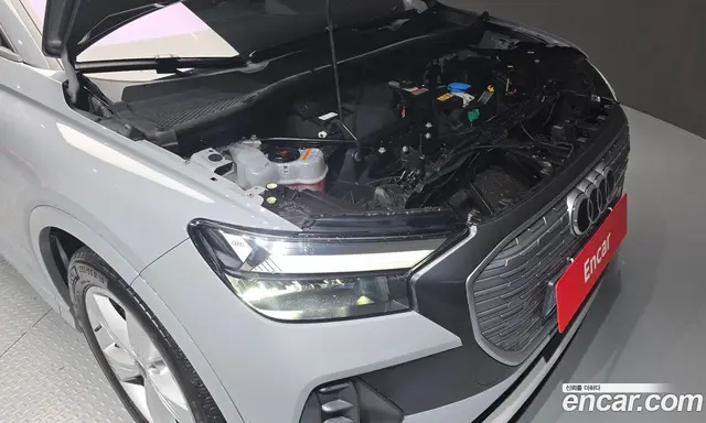 Audi Q4 e-tron 2022 0.2 АКПП, миниатюра 6
