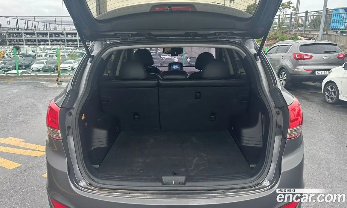 Hyundai Tucson 2010 2.0 АКПП, фото 18