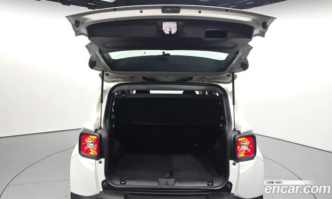 Jeep Renegade 2016 2.4 АКПП, фото 20